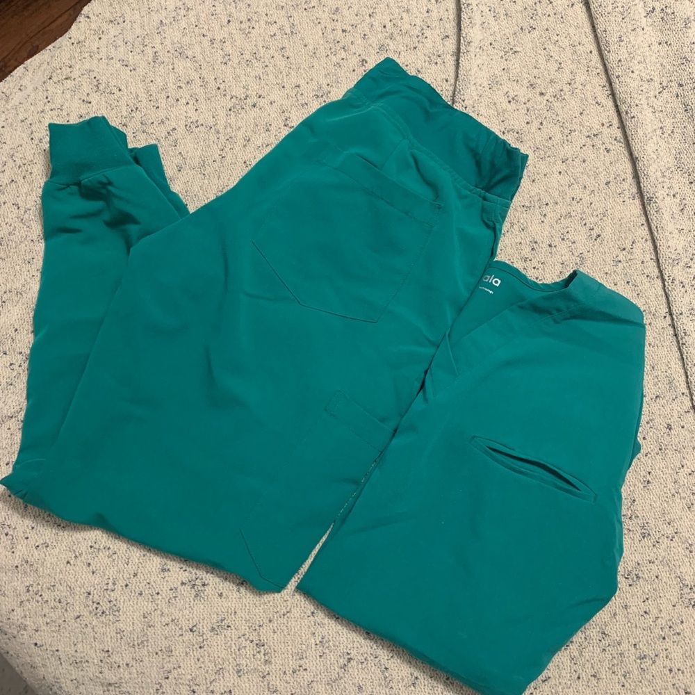 Scrubs